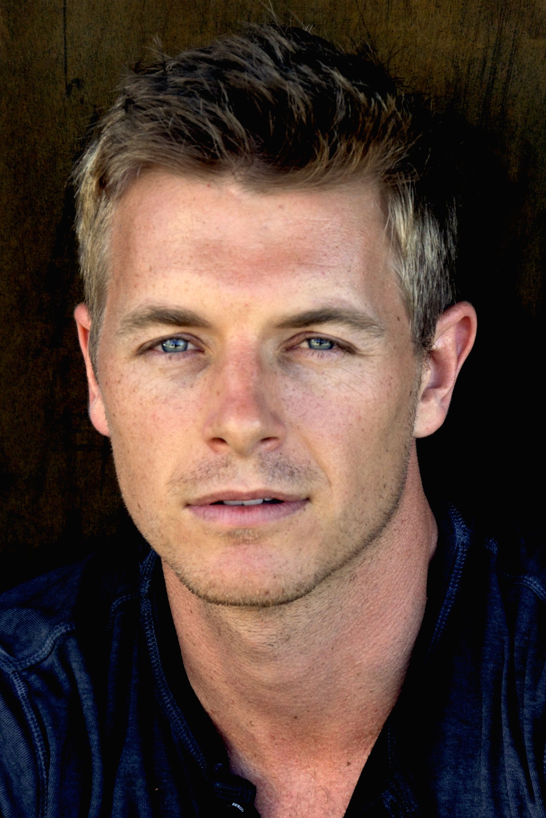 Rick Cosnett photos,Cristine Rose photos,Herbert Davis photos,Sarah Schechter photos,Retta photos,Parminder Nagra photos