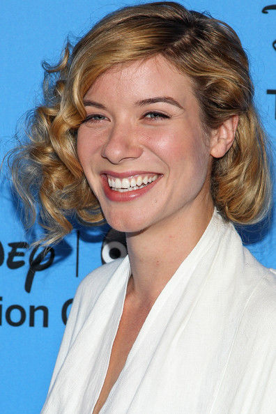 Tessa Ferrer photos,Donald P. Bellisario photos,Carlton Cuse photos,Warren Frost photos,James Morrison photos,Peter Facinelli photos