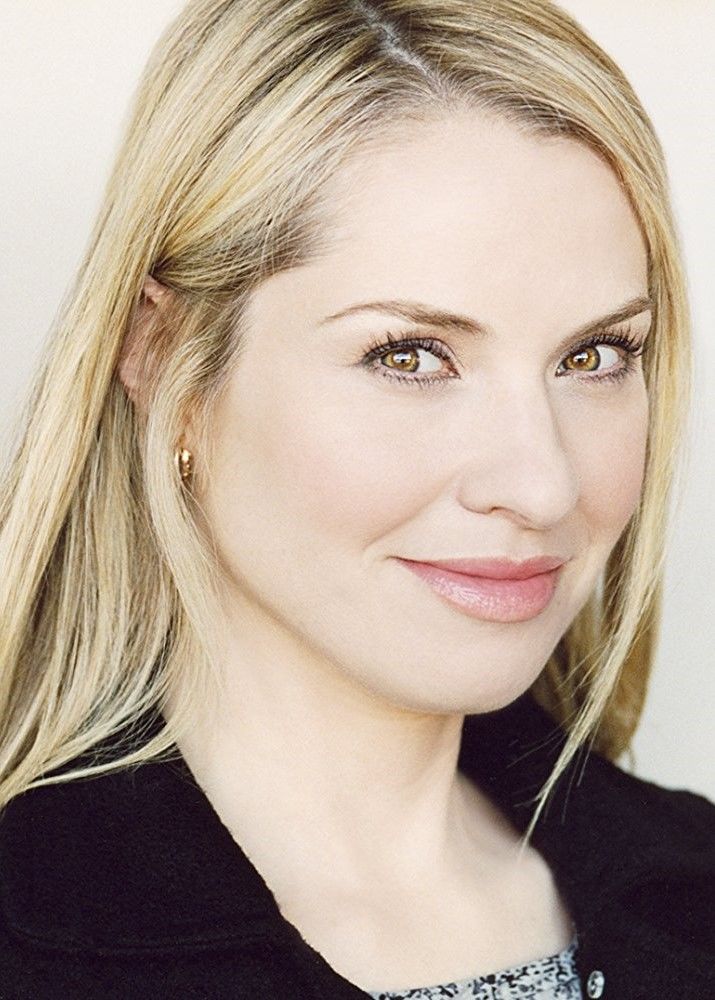 Leslie Grossman photos,Sufe Bradshaw photos,Kiernan Shipka photos,Terri Miller photos,Rick Bota photos,Jonathan Hogan photos