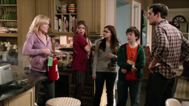 The Future Dunphys episode synopsis,reviews,forums,photos,