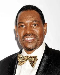 Mykelti Williamson, biography, albums, songs, lyrics, reviews, forums, photos