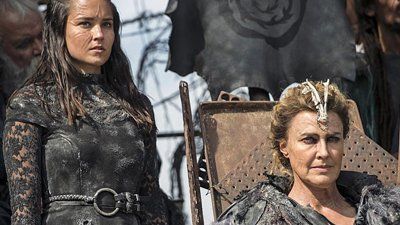 Watch the Thrones episode synopsis,reviews,forums,photos,