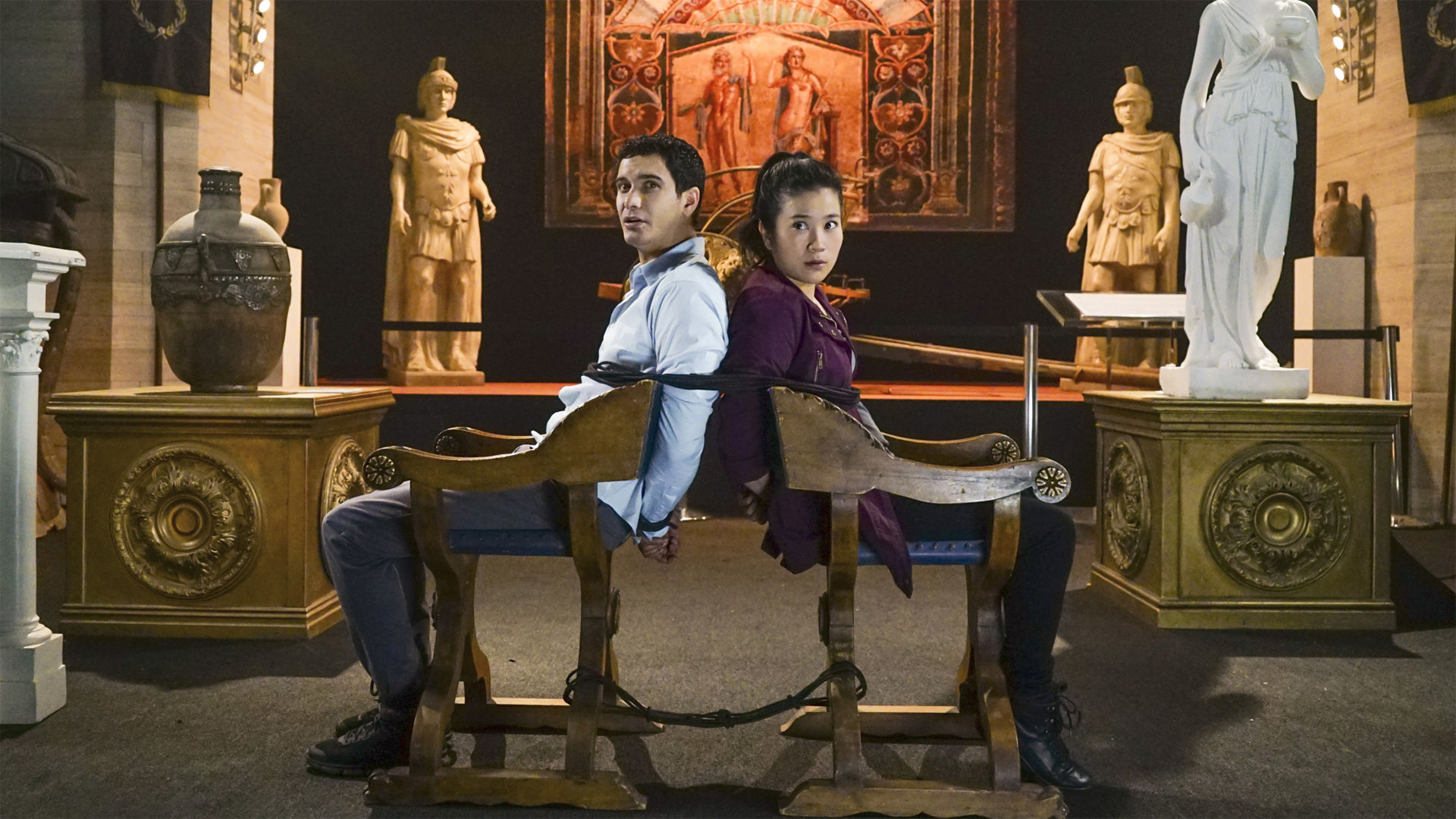 Plight at the Museum episode synopsis,reviews,forums,photos,