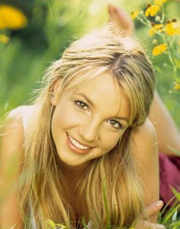 Britney Spears photos,Leonard Nimoy photos,Alana De La Garza photos,Dominique McElligott photos,Steven Lilien photos,Jason Isaacs photos