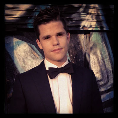 Charlie Carver photos,Jasper PÃ¤Ã¤kkÃ¶nen photos,Sean Whitesell photos,Alan van Sprang photos,Jim O'Heir photos,Steven V. Silver photos