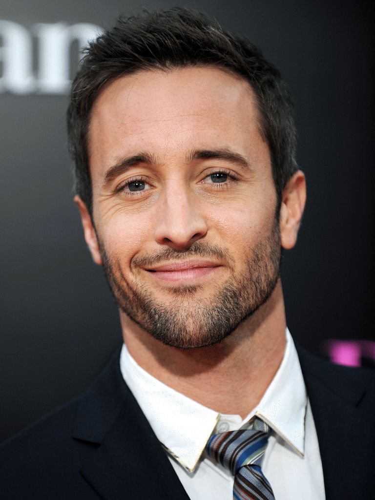 Alex O'Loughlin photos,Miranda Rae Mayo photos,Jeff Daniels photos,Jonathan Hogan photos,Joshua Bowman photos,Rob Evans photos