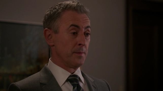 Tracks episode synopsis,reviews,forums,photos,