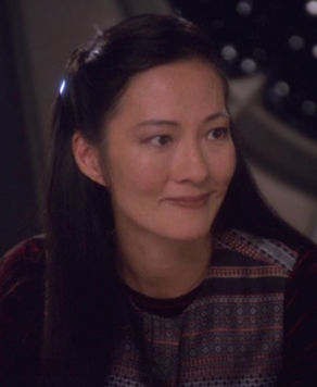 Startrek The Next Generation,summary,reviews,forums,photos,A Matter of Honor,The Royale,Evolution,The Wounded