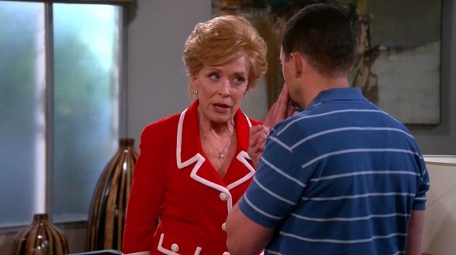 celebrities,artists,bands,lyrics,songs,albums,photos,pictures,images,reviews,discussion,community,members,forum,shows,episode,guides