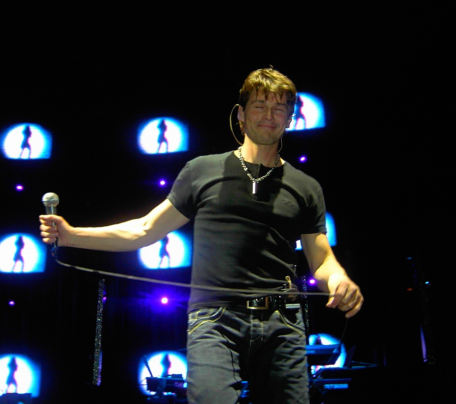 Check out A ha's biography, discography, albums, songs, lyrics, reviews, forums and photos.