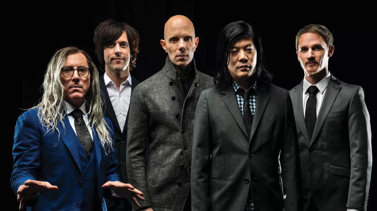 lyric, lyrics,song, music, song lyrics, music lyrics,  artists, bands, news, biography, biographies, albums, words, songs, fanpages, pictures, pics, images