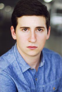 celebrities,artists,bands,lyrics,songs,albums,photos,pictures,images,reviews,discussion,community,members,forum,shows,episode,guides