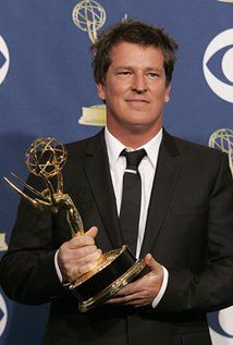 celebrities,artists,bands,lyrics,songs,albums,photos,pictures,images,reviews,discussion,community,members,forum,shows,episode,guides