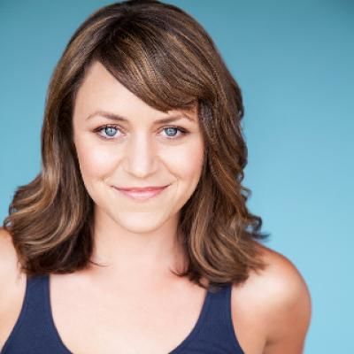 celebrities,artists,bands,lyrics,songs,albums,photos,pictures,images,reviews,discussion,community,members,forum,shows,episode,guides